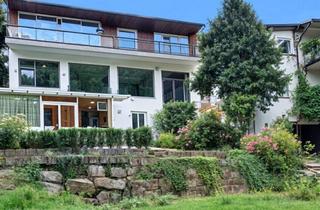 Haus kaufen in 65388 Schlangenbad, Vielseitige Liegenschaft mit 3 Häusern, 8 Wohneinheiten und großem Grundstück Schlangenbad