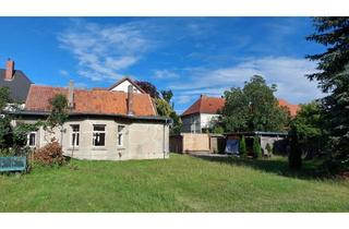 Haus kaufen in 39646 Oebisfelde, Günstig sanieren in Oebisfelde. Großer Garten