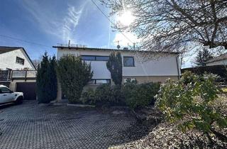 Haus kaufen in 85247 Schwabhausen, Ihr Familiendomizil - EFH mit großem, sonnigen Garten - S-Bahn, Ausbaupotenzial - sofort verfügbar