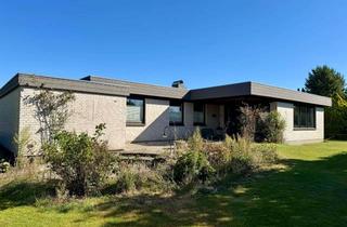 Haus kaufen in Zeisigweg 11, 24983 Handewitt, Gepflegter Flachdachbungalow mit überdachter Terrasse