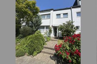 Reihenhaus kaufen in 52066 Aachen, Schönes Reihenhaus mit viel Platz für die ganze Familie in Aachen Burtscheid / Steinebrück!