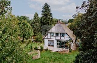 Haus kaufen in 21398 Neetze, Schmuckstück unter Reet mit Baugrundstück – Wohnen im Einklang mit der Natur