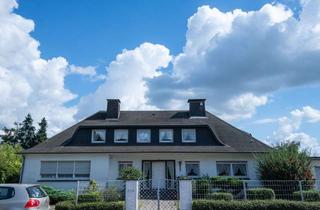 Haus kaufen in 47445 Moers, Moers-Repelen: Ehemaliges Arzthaus! Damals wie heute: grundsolide & repräsentativ!