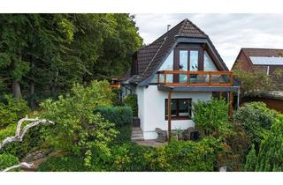 Villa kaufen in Starnberger Str., 24146 Elmschenhagen-Süd, Charmante Villa mit separater Ferienwohnung nahe Kiel – stilvoll renoviert