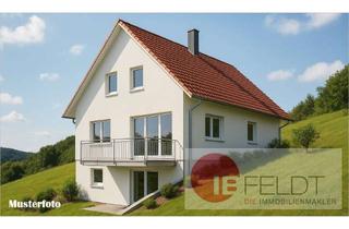 Einfamilienhaus kaufen in 53577 Neustadt, Provisionsfrei! Einfamilienhaus mit Hanggeschoss und großzügigem Garten