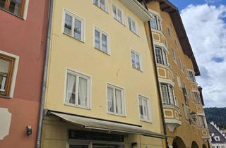 Haus kaufen in 87629 Füssen, Stadthaus (3 WE u. Laden) im Herzen von Füssen, Allgäu!