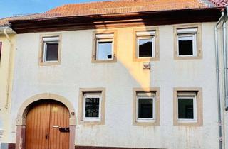 Einfamilienhaus kaufen in 67487 Maikammer, Charmantes Einfamilienhaus mit Innenhof und Scheune in zentraler Lage von Maikammer