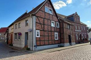 Haus kaufen in 39615 Werben, Charmantes Fachwerkhaus mit Geschichte & separatem Garten