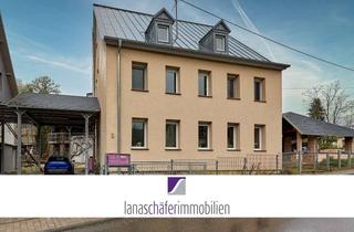 Haus kaufen in 54472 Burgen, Burgen: Großzügiges Wohnhaus mit Terrasse und Außenstellplätzen