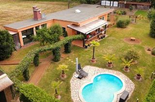 Einfamilienhaus kaufen in Kanalstraße 2b, 39317 Parey, Einfamilienhaus im Bungalowstil mit Pool; Sauna & Teich in ruhiger Lage in Wassernähe
