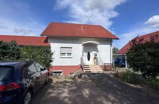 Haus kaufen in 35418 Buseck, Der perfekte Ort für die ganze Familie! EFH mit ELW, tollem Garten in ruhiger Wohnlage.