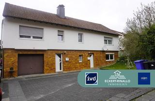 Haus kaufen in 64720 Michelstadt, Eckert-Rinallo Immobilien: Zentrale Lage, viele Möglichkeiten - freistehendes Haus mit Garten