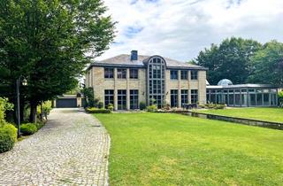 Villa kaufen in 32105 Bad Salzuflen, Repräsentative Villa am Obernberg