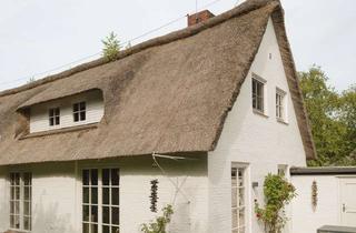 Haus kaufen in 25826 Sankt Peter-Ording, Exklusives Reetdachhaus in St. Peter-Ording - Ferienvermietung erlaubt