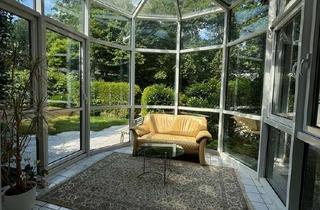 Haus kaufen in 27777 Ganderkesee, Anwesen für zwei Generationen auf großem Grundstück in begehrter Wohnlage!