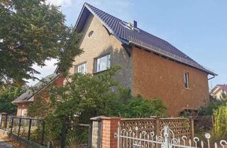 Haus kaufen in 16515 Oranienburg, Ein Haus am Lehnitzsee mit großen Grundstück wartet auf neue und tatkräftige Eigentümer