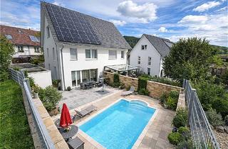 Doppelhaushälfte kaufen in 78315 Radolfzell, Exklusives KfW-55 Traumhaus in Stahringen – mit beheiztem Pool.