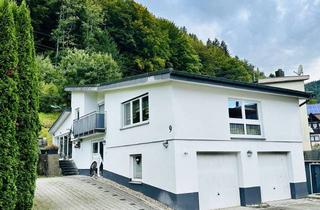 Einfamilienhaus kaufen in 75323 Bad Wildbad, Freistehendes Einfamilienhaus mit Einliegerwohnung am Waldrand mit großzügigem Garten