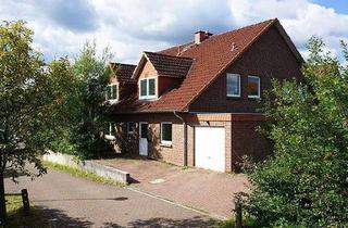 Haus kaufen in Am Lerchenberg 26, 21388 Soderstorf, ROTSTEIN-HAUSHÄLFTE MIT GARAGE