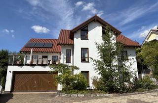 Einfamilienhaus kaufen in Gabeläcker 25, 74172 Neckarsulm, Sehr geräumiges Einfamilienhaus mit Einliegerwohnung