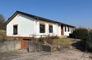 Haus kaufen in 37120 Bovenden, Traumlage in Bovenden - Bungalow mit 155m² Wohnfläche