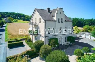 Villa kaufen in 58452 Witten, Exklusive Villa mit drei Wohneinheiten in naturnaher Lage