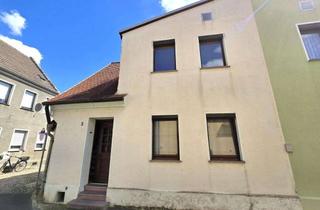 Einfamilienhaus kaufen in 39249 Barby (Elbe), Kleines Einfamilienhaus mit Hof in zentraler Lage