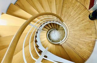 Villa kaufen in 51519 Odenthal, Architektenvilla in Schiffs-Optik mit Blick auf Köln