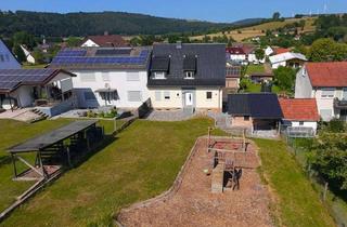 Doppelhaushälfte kaufen in 36269 Philippsthal, Doppelhaushälfte mit 2 Wohneinheiten und großem Garten in Heimboldshausen !