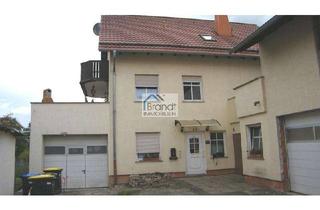 Haus kaufen in 37296 Ringgau, Großzügiges 2FH mit schönen Ausblick