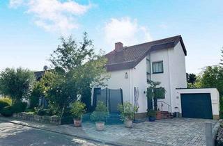 Einfamilienhaus kaufen in 67157 Wachenheim an der Weinstraße, Großzügiges Einfamilienhaus mit Einliegerwohnung, Garten und Garage in gesuchter Lage