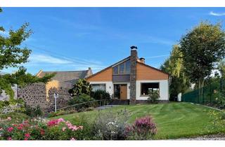 Haus kaufen in Aumerich 5a, 56648 Saffig, Freistehendes Architektenhaus mit Charme -Stilvolles Wohnen mit 160 m² am Schlosspark in Saffig