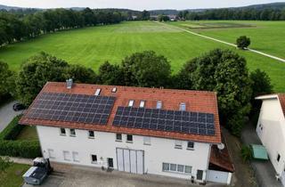 Haus kaufen in 83714 Miesbach, Wohnen, Arbeiten und Sport unter einem Dach – zwei Wohneinheiten, große Gewerbefläche