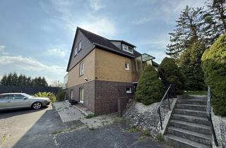 Haus kaufen in 30952 Ronnenberg, Exklusives 3-Familienhaus am Feldrand von Ronnenberg