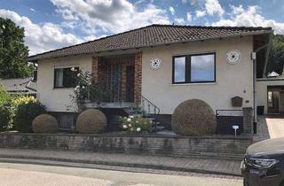 Haus kaufen in 37632 Eschershausen, Idyllisches Heim - Bungalow in ruhiger Lage