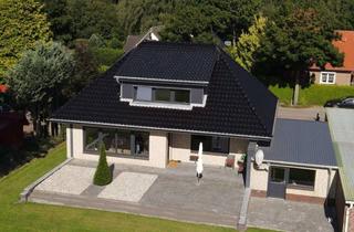 Haus kaufen in 25551 Hohenlockstedt, Gepflegtes Wohnhaus in guter, ruhiger Süd-Lage, 2023 Dach und Fenster neu, Garage, Vollkeller