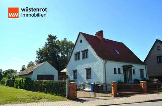 Einfamilienhaus kaufen in 15306 Seelow, Freistehendes Einfamilienhaus in Seelow mit großem Grundstück und Garage