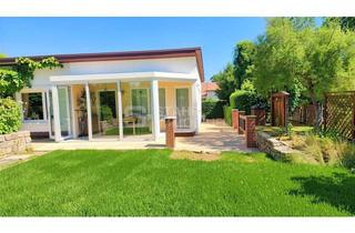 Haus kaufen in 18059 Papendorf, ⭐️Freizeitgrundstück an der Ostse⭐️Massivem Bungalow in Papendorf