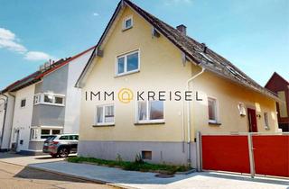 Einfamilienhaus kaufen in 76297 Stutensee, Niedrige Provision: Freistehendes Einfamilienhaus mit Scheune, großem Garten