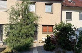 Reihenhaus kaufen in Bodelschwinghweg 18, 73230 Kirchheim, Gepflegtes Reihenhaus mit Garten! Ab 01.09.2025 frei.