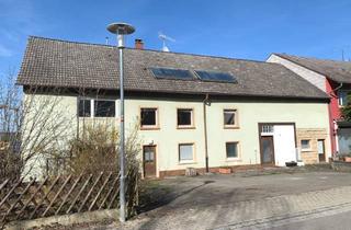 Haus kaufen in 78250 Tengen, Großzügiges Anwesen mit viel Platz und Ausbaureserve mit Potential.