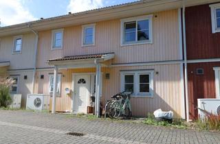 Reihenhaus kaufen in 16540 Hohen Neuendorf, Genießen Sie den skandinavischen Sommer in Hohen Neuendorf – stilvoll wohnen mit Energieeffizienz A+