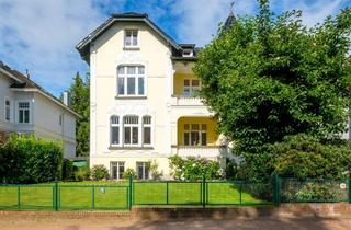 Mehrfamilienhaus kaufen in 22605 Othmarschen, Wohnen & Investieren! Historisches Mehrfamilienhaus in Othmarschen in Top–Zustand.