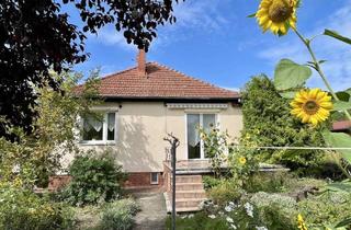 Haus kaufen in Friedlander Straße 83, 12489 Adlershof, Teilbar! Paradies im Grünen - Großer Garten mit kleinem Haus