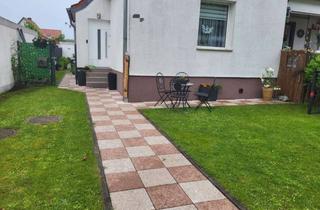 Reihenhaus kaufen in 47475 Kamp-Lintfort, Charmantes Altbau-Reihenhaus in ruhiger Wohnlage