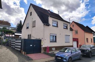 Einfamilienhaus kaufen in 56299 Ochtendung, solides Einfamilienhaus mit Sommergarten, Garage und Nebengebäuden/ viel Nutzfläche
