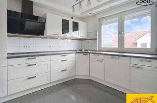 Haus kaufen in 59602 Rüthen, Einzugsbereites EFH in Ortsrandlage – mit Wintergarten, Terrasse und Balkon!