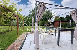 Haus kaufen in 71397 Leutenbach, Ein Zuhause mit Perspektive - Wohnen und Investieren unter einem Dach