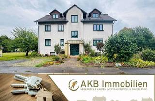 Mehrfamilienhaus kaufen in 36358 Herbstein, Mehrfamilienhaus mit Garten und Garage in Herbstein