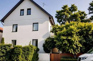 Einfamilienhaus kaufen in 35614 Aßlar, Machen Sie es zu Ihrem Zuhause! Einfamilienhaus möchte wieder erweckt werden!